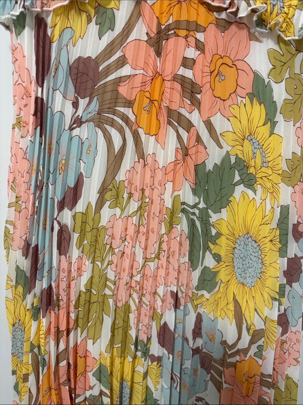 Sezane NWT Pleated Floral Ruffle Midi Dress. Rachelle Dress in Boho 70s print - Picture 7 of 12